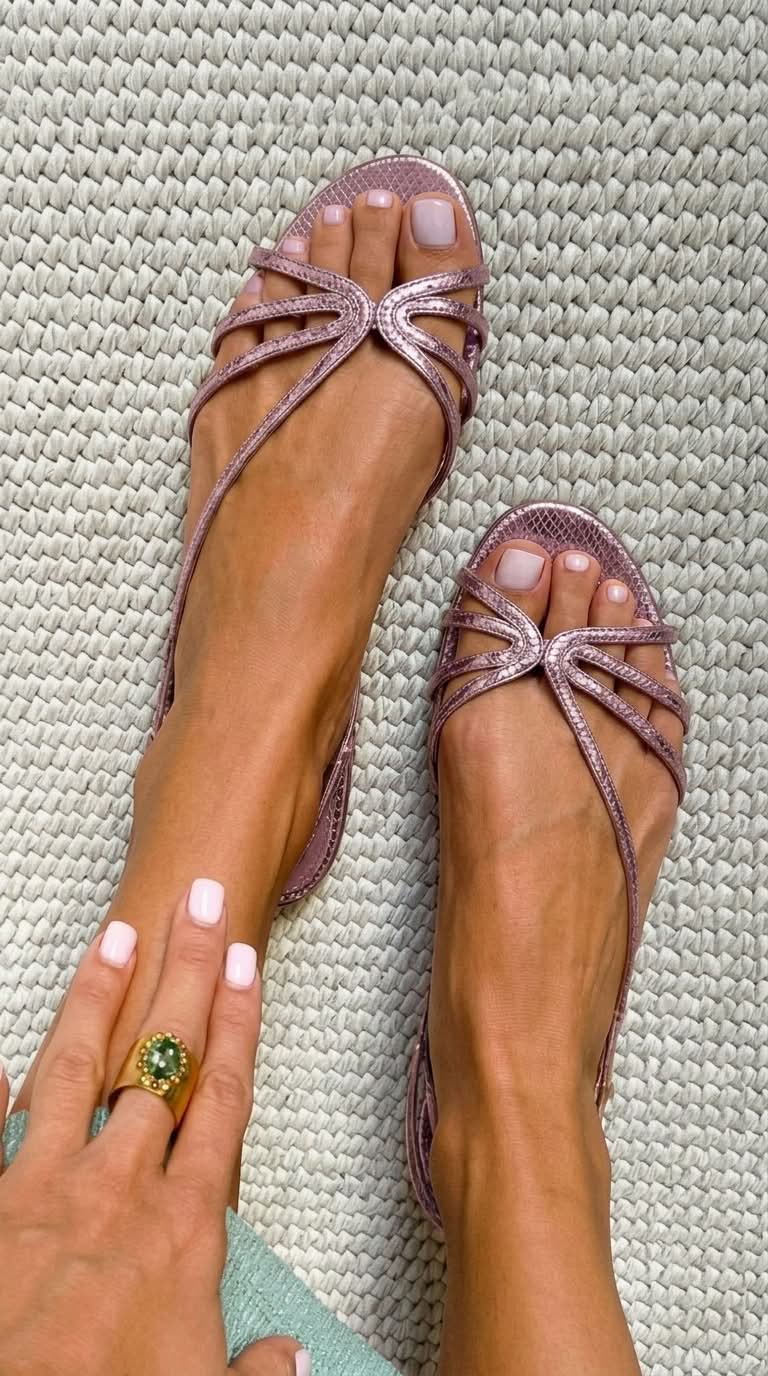 Ginevra | Golden Luminous Elegance Sandals