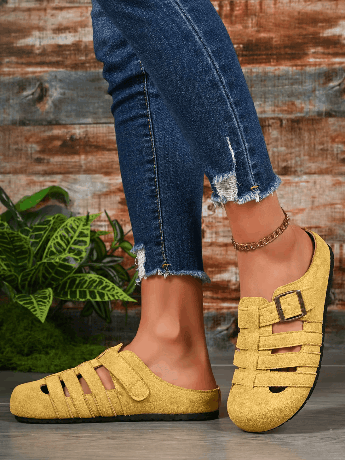 Aurora | Comfort Clogs with Strap